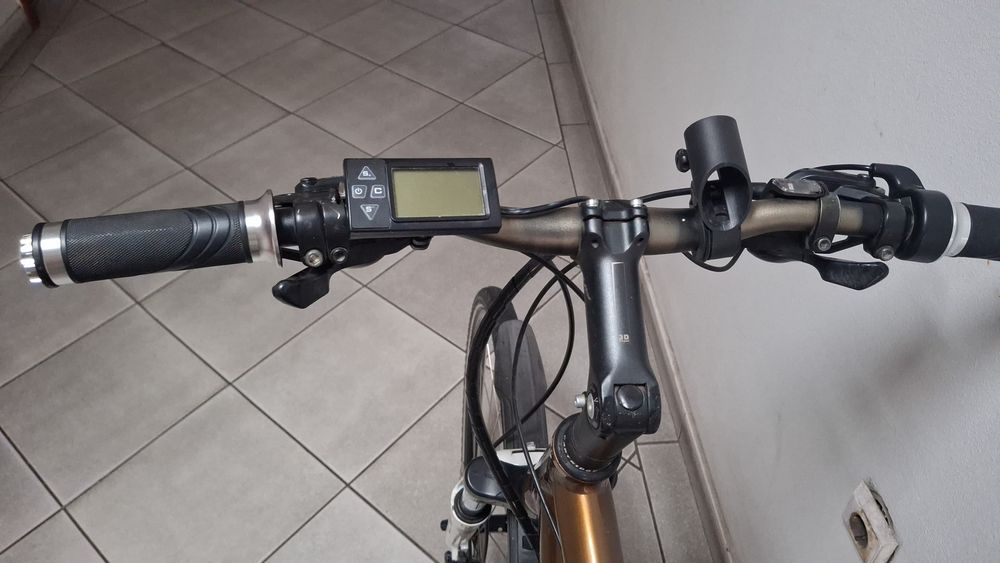 Bicicleta electrica 70 km oră