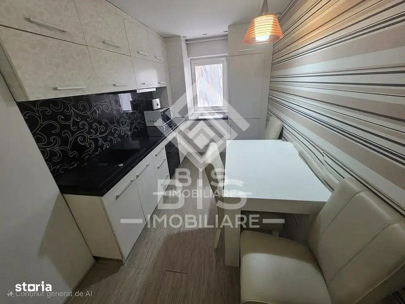 Apartament 3 Camere Decomandate  Ştefan Cel Mare