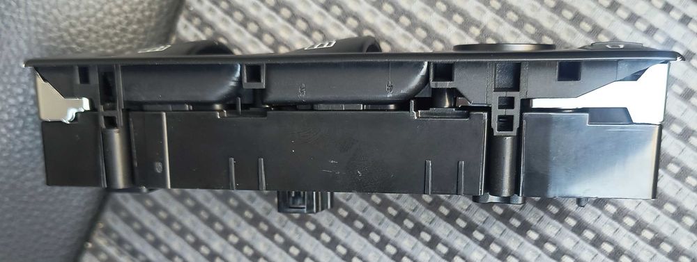 Блок за управление на Ел. прозорци