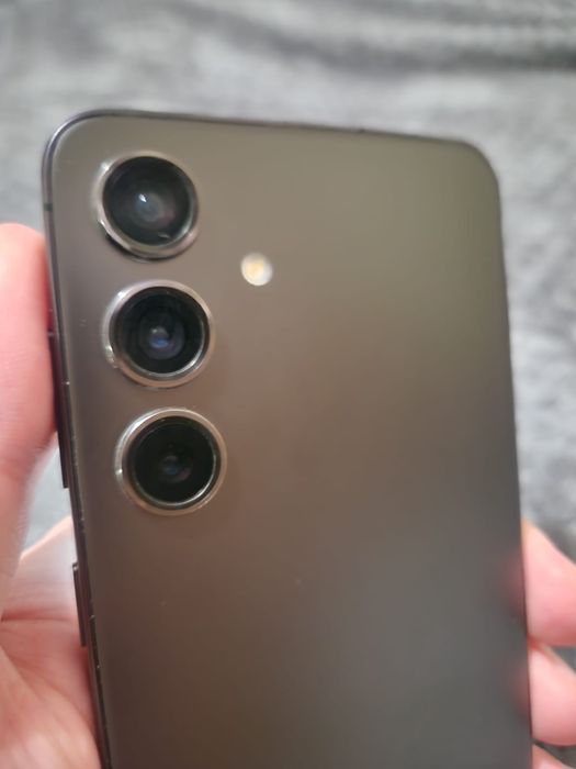 Samsung S24 128гб