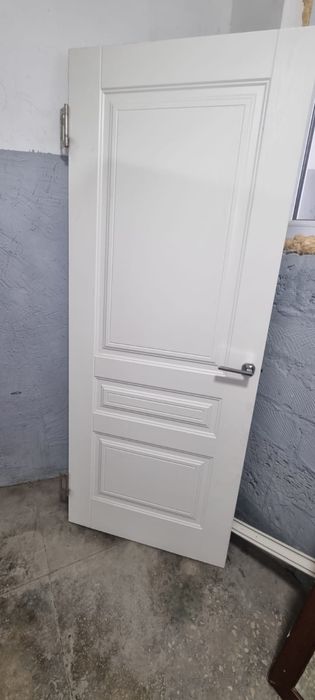 Есік сатылады дверь