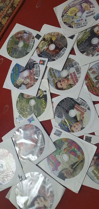 Lot CD muzica românească petrecere neutilizate