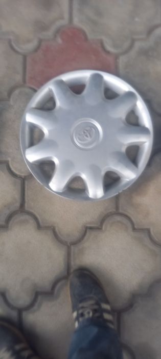 Продам калпоки на мерседес и вмв и протой