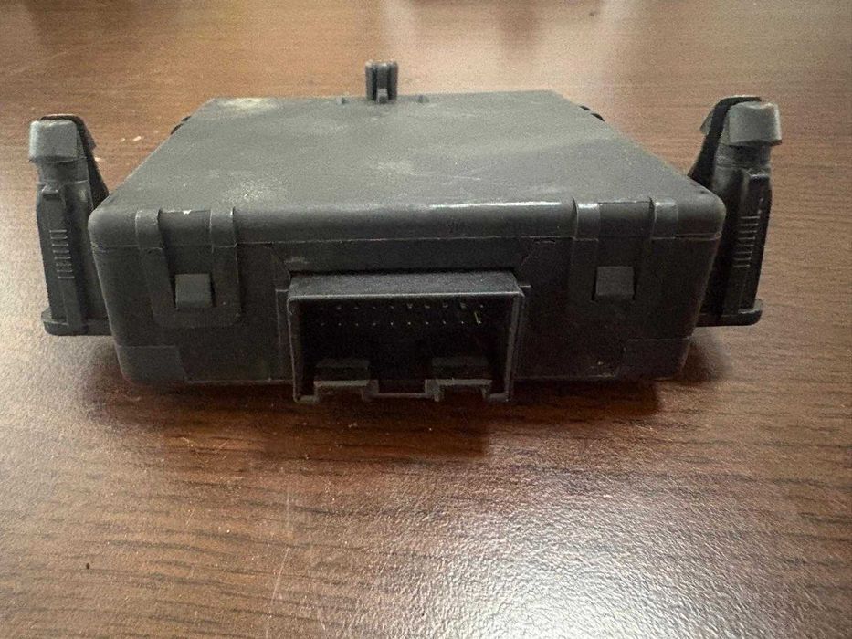 Modul gateway Volkswagen  Golf  V   (1K5) 2007 - 2009  TDI  1K0907530F