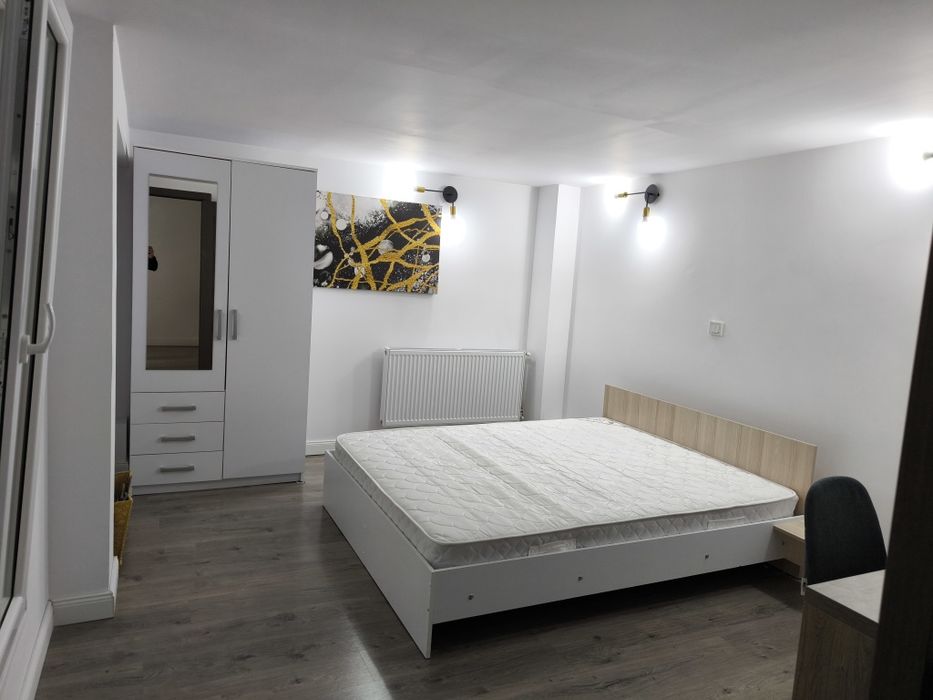 Închidere sediu/birou/locuință semicentral
