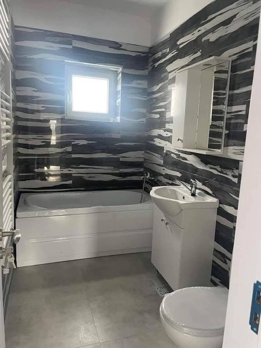 Faianță, gresie, parchet