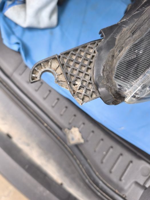 Far Xenon Ford Focus MK 3.5