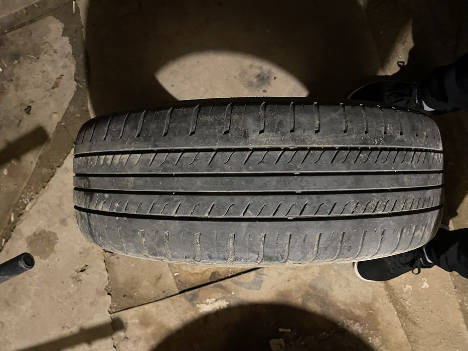покрышка 215/65/17