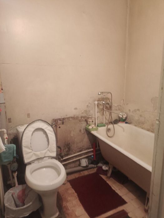 2 ком 1 мк срочно!