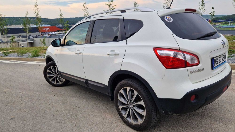NISSAN Qashqai 2011 — imagine 2