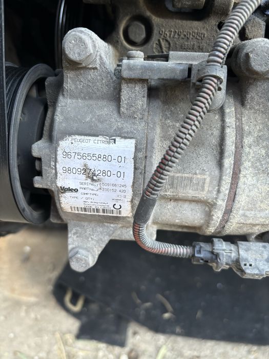 Compresor clima aer conditionat Peugeot Citroen 1.2 benzina 1.5 1.6