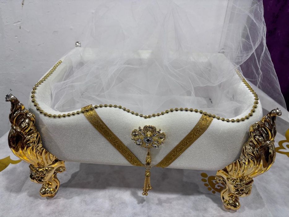 2 красивые корзины по 4000