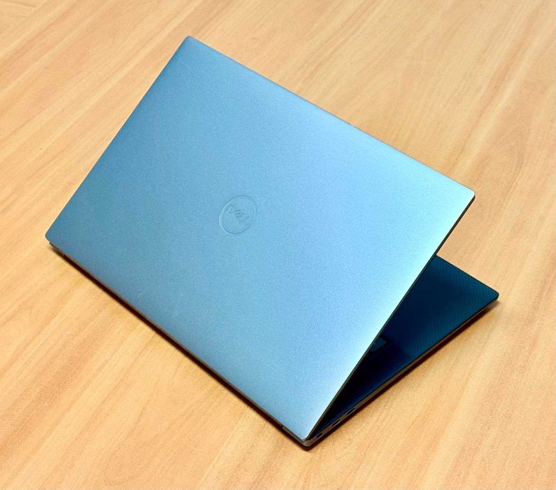 Core i9-12900H / 32GB DDR5 / RTX A2000 - 8GB / 512 SSD / Dell Precision 5570 / 15.6 FHD+ IPS 100% sRGB