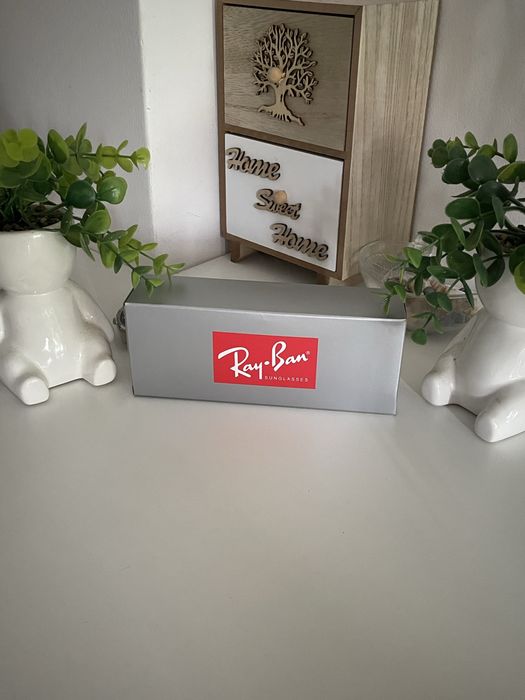 Ray-Ban Sunglasses