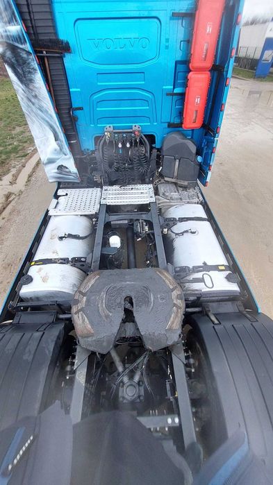 VOLVO FH 460 I-Save Design spectaculos ediție pentru pasionați 59000E