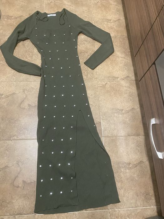 Разкошна дълга рокля