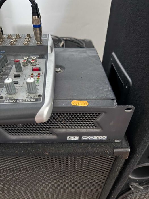 sistem audio 2 sateliti si un bass woofer monobloc amplificator mixer