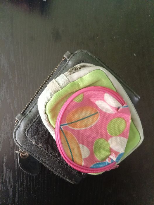 Продавам три доста хубави използвани протпонета