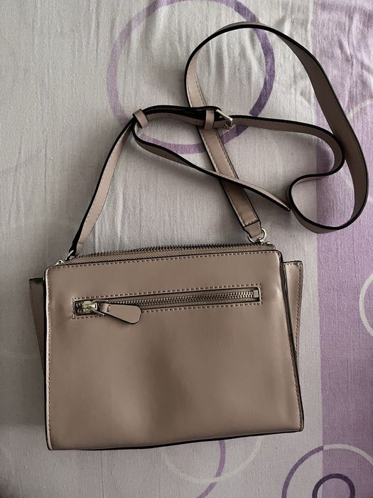 Колан и чанта “Guess”