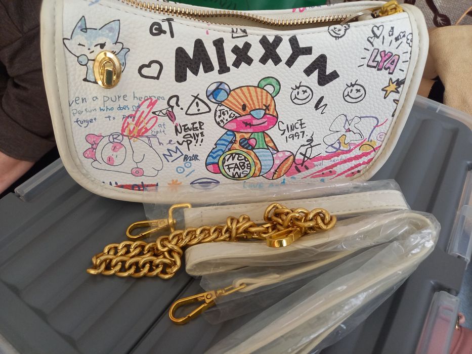 Продам детские сумки