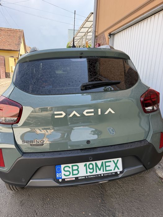 DACIA Spring 2023 — imagine 4