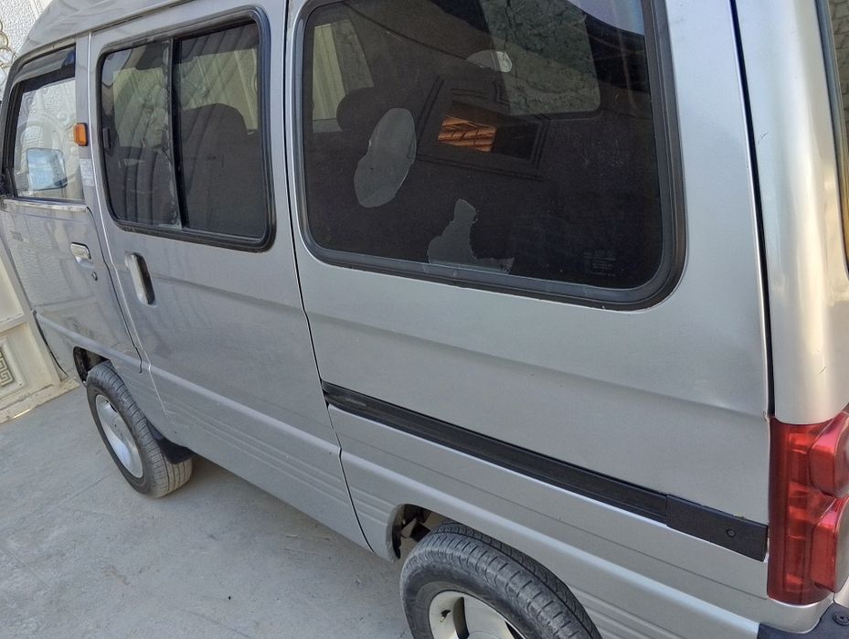 Damas 1 sotiladi yili 2004 range metalika kraska radnoy petno bor