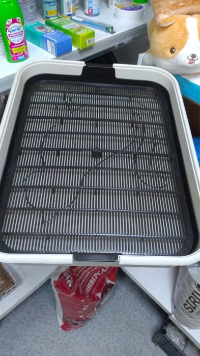 Лоток новый для животных