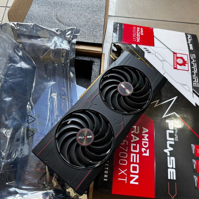 1г Гаранция! RX 6700XT 12GB Sapphire Pulse