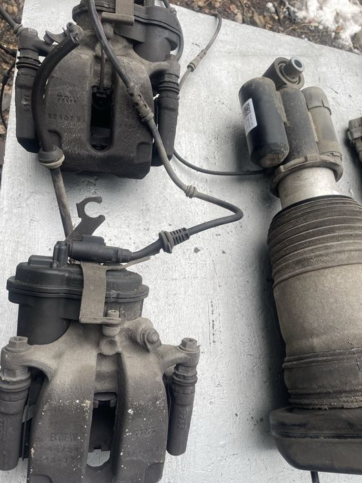 Спирачен апарат БМВ Г30/ Г31 (spirachen aparat bmw g30/ g31)