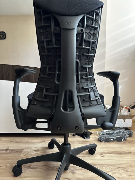 Herman Miller Embody chair Херман Милър Ембоди стол