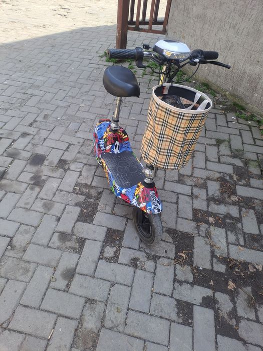 Электросамокат  почти новый