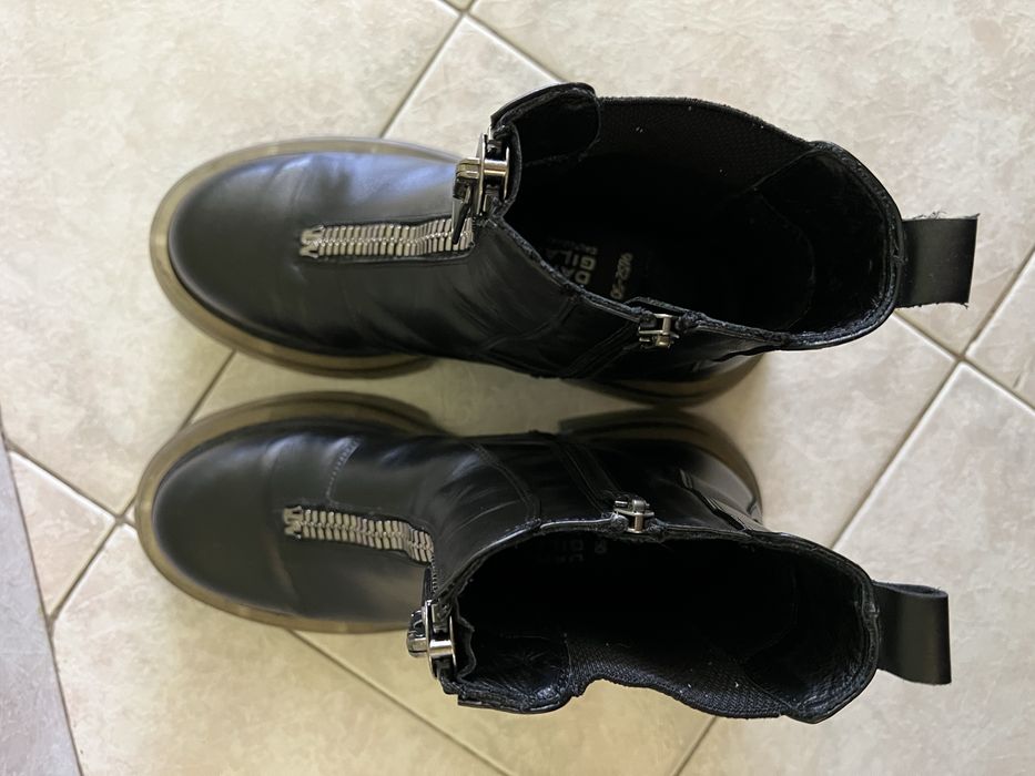 Ежедневни дамски боти от естествена кожа в черно  DANIELE GILARDO