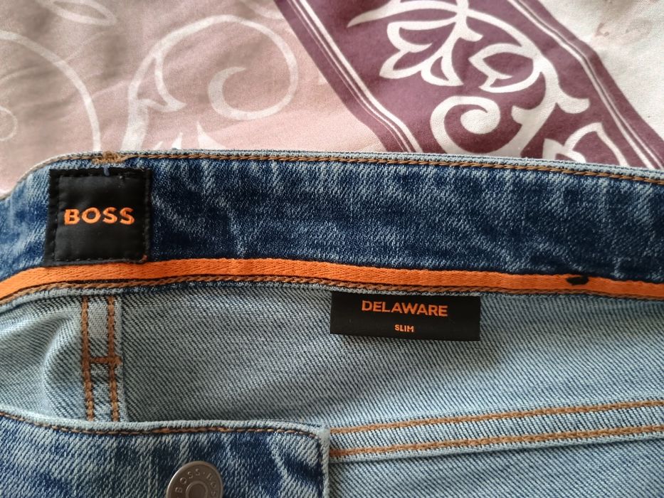 Мъжки дънки BOSS W33 L32