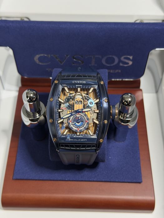 CVSTOS Sealiner GMT Blue Steel 5N Red Gold – Чисто нов!