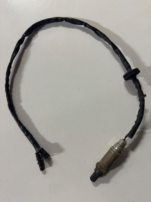 Запчасть 190 мерседес