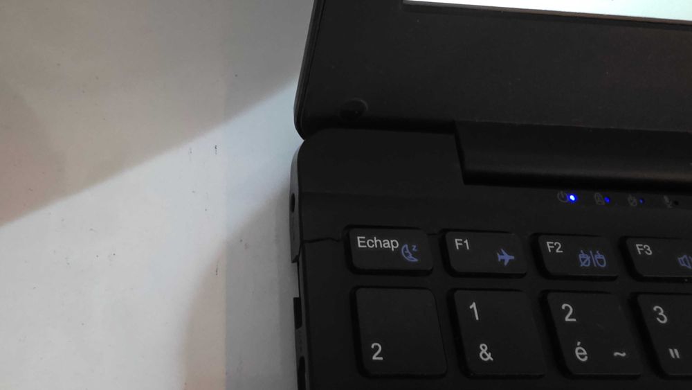 Mini laptop Dynabook CD2022