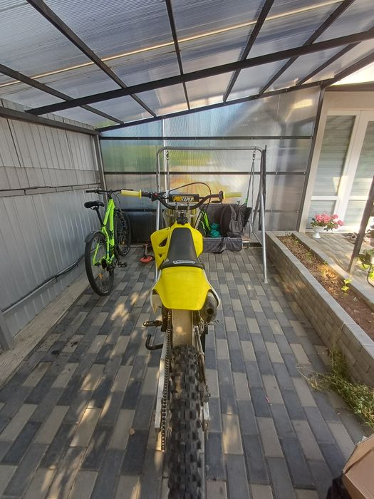 Suzuki rm 85 Fara defecte