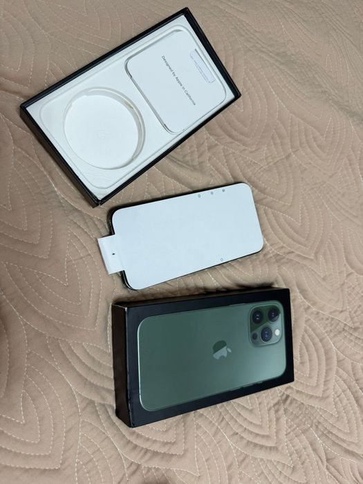 Продам Айфон 13про