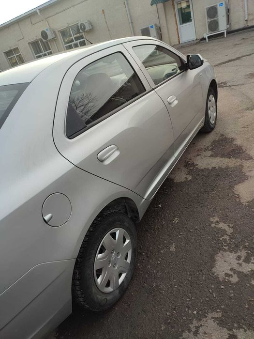 Продам Шевролет кобальт
