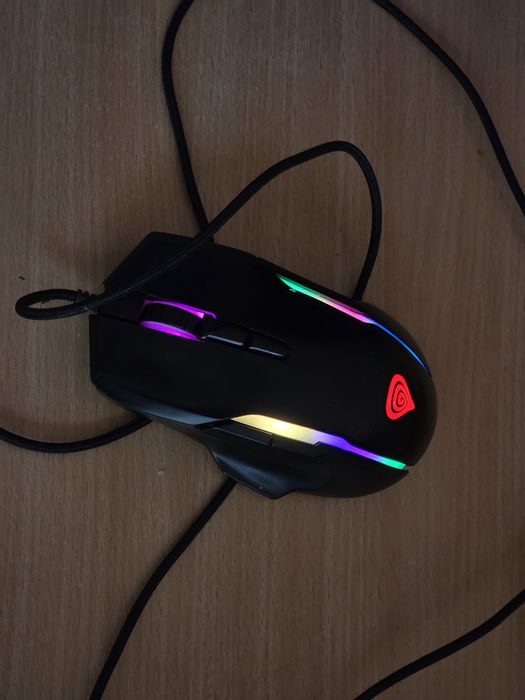 Геймърска мишка Genezis