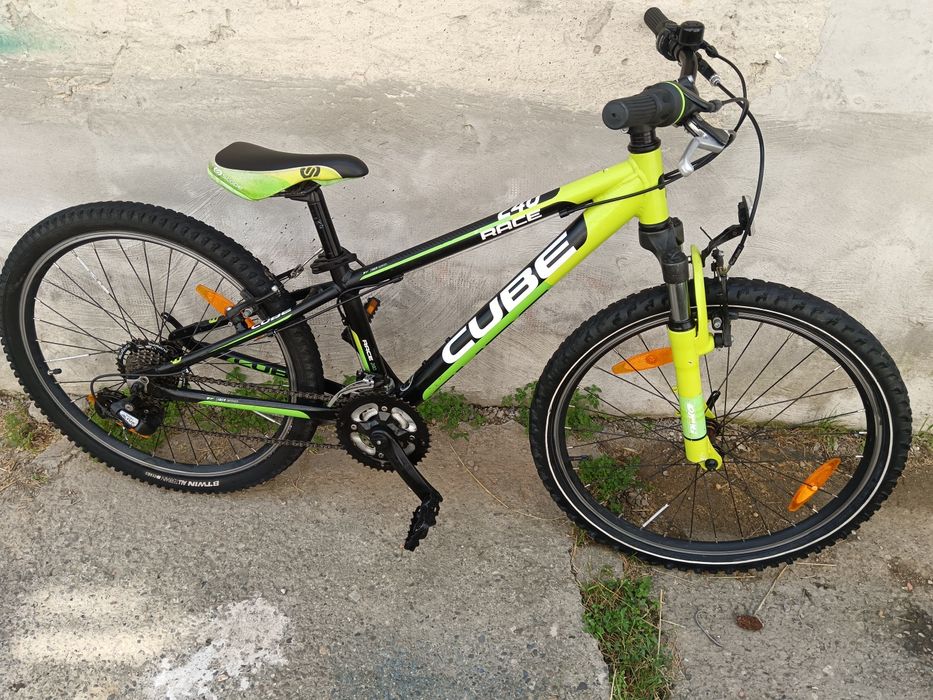 Bicicleta Cube 24"