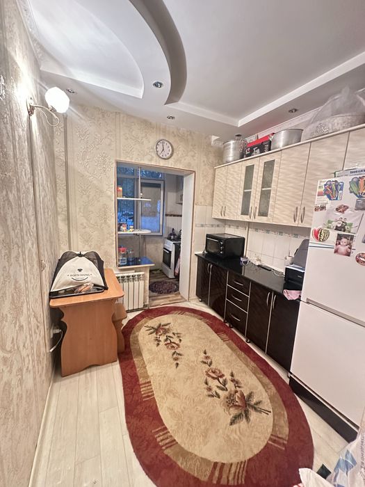 3х комн. 10мкр. 19дом 1эт