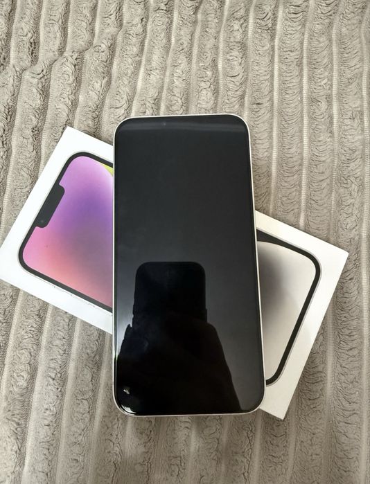 Iphone 14 plus в идеальном состоянии