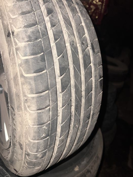 Покришка жаксы 15 дискіде тұр