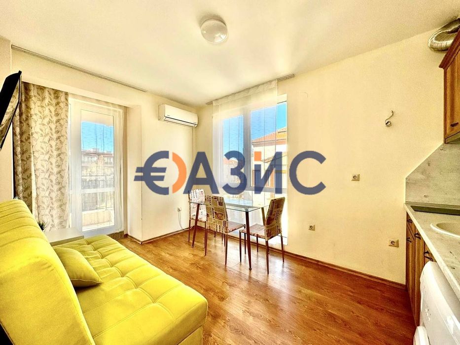 Продава се Двустаен апартамент в Несебър - 43 кв.м за 1745 €/кв.м - Снимка #1