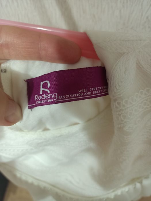 Нарядное, нежное платье