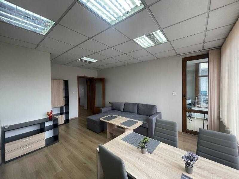 Дава се под наем Двустаен апартамент в Бургас, Братя Миладинови - 64 кв.м за 408 € - Снимка #2