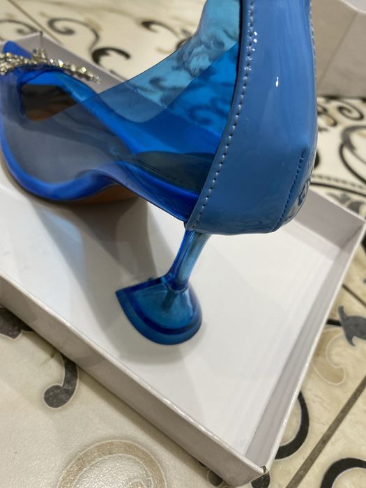 Продаю новую туфли