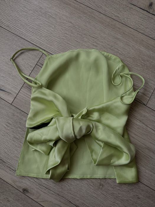 Топ с гол гръб ZARA