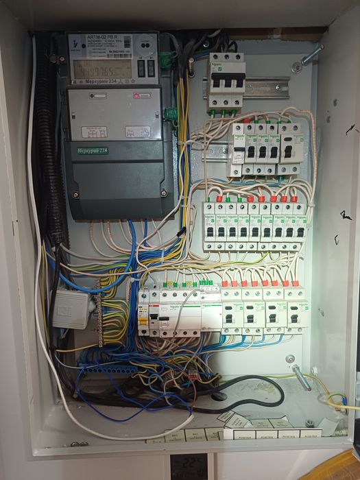 Услуги электрика/электромонтажника